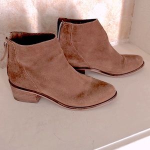 Steve Madden Womens Leather Ankle Bootie Suede Brown Size 7 Casual Stacked